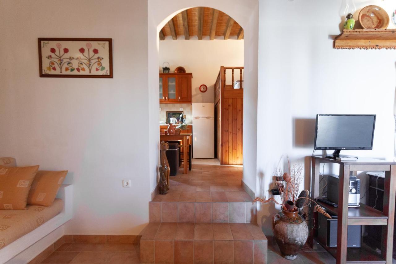 Batu Vacation House Monolithos  Exterior photo